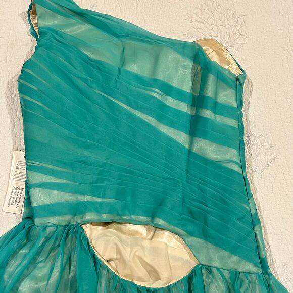 NWT Vilavi Dress Evening Gown Women Sz 12 Formal Chiffon Aqua Blue Asymmetrical - Picture 14 of 15